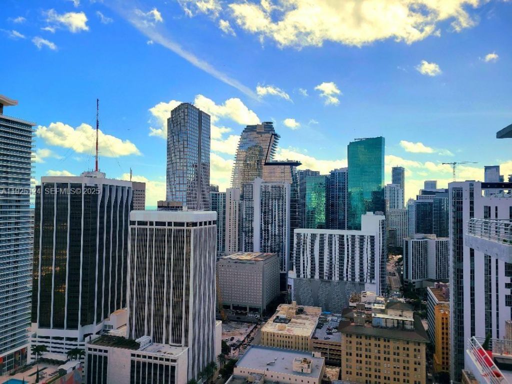 133 NE 2nd Ave , Unit 1512, Miami, FL 33132 Photo