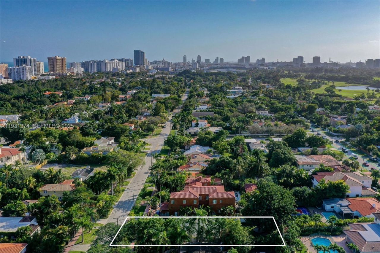 3760 Royal Palm Ave, Miami Beach, FL 33140 Photo