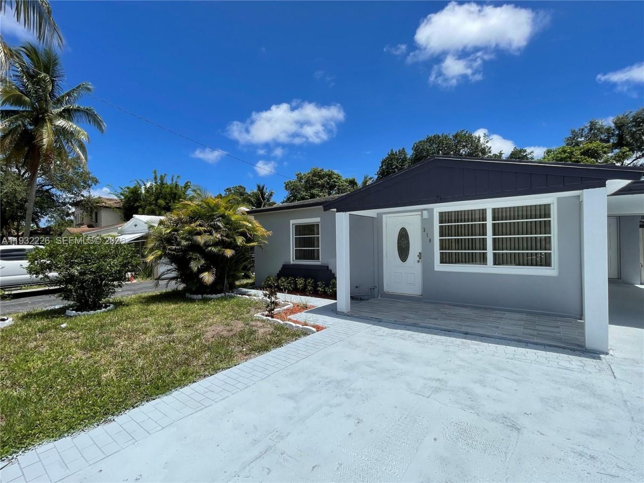 310 SW 10th St, Fort Lauderdale, FL 33315 Photo