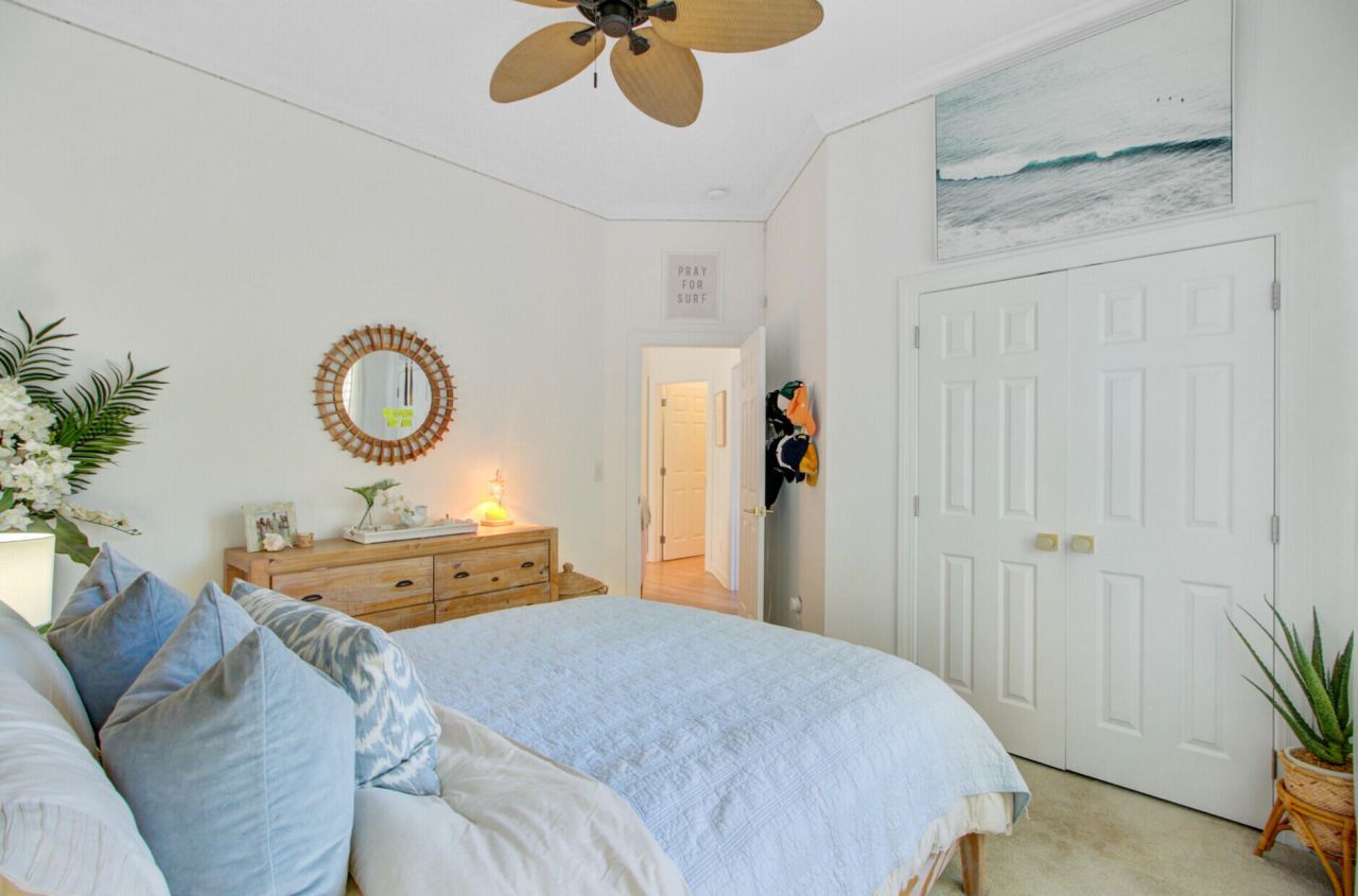 704 Netherton Court Photo 35