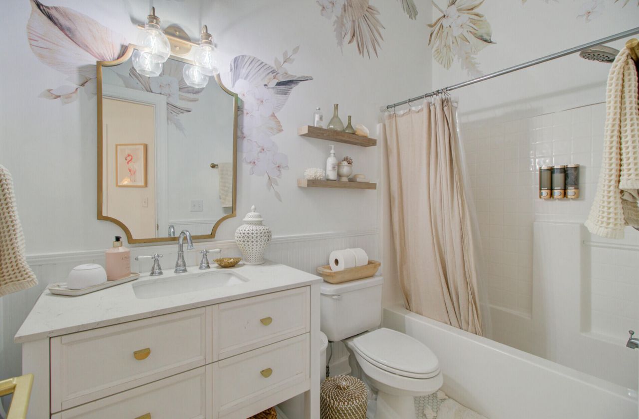 704 Netherton Court Photo 36