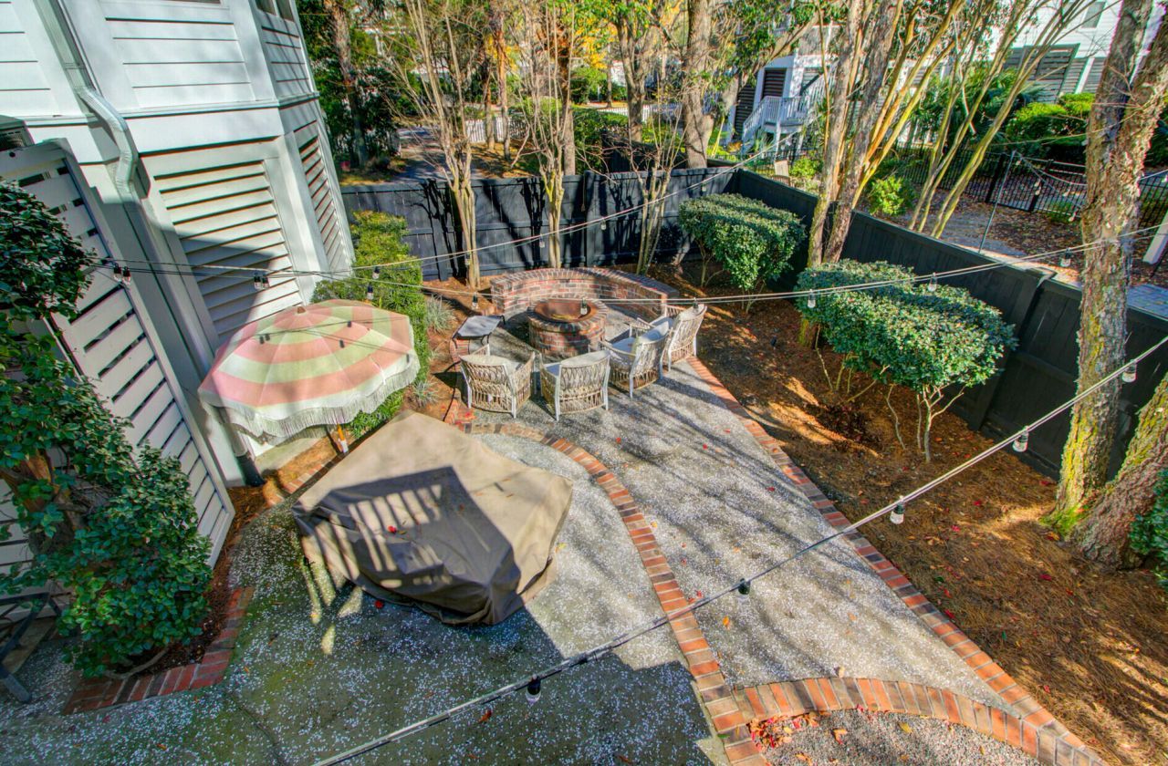 704 Netherton Court Photo 48