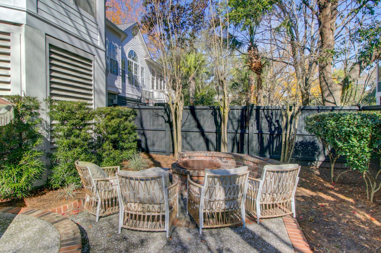 704 Netherton Court Photo 50