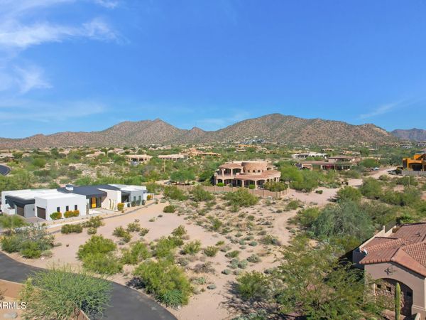 3545 N LADERA Circle, Unit 5, Mesa, AZ 85207