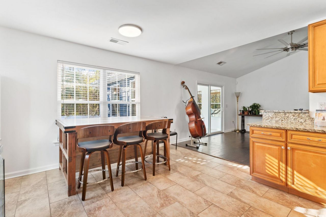 1829 Ronald Phillips Ave. Photo 11