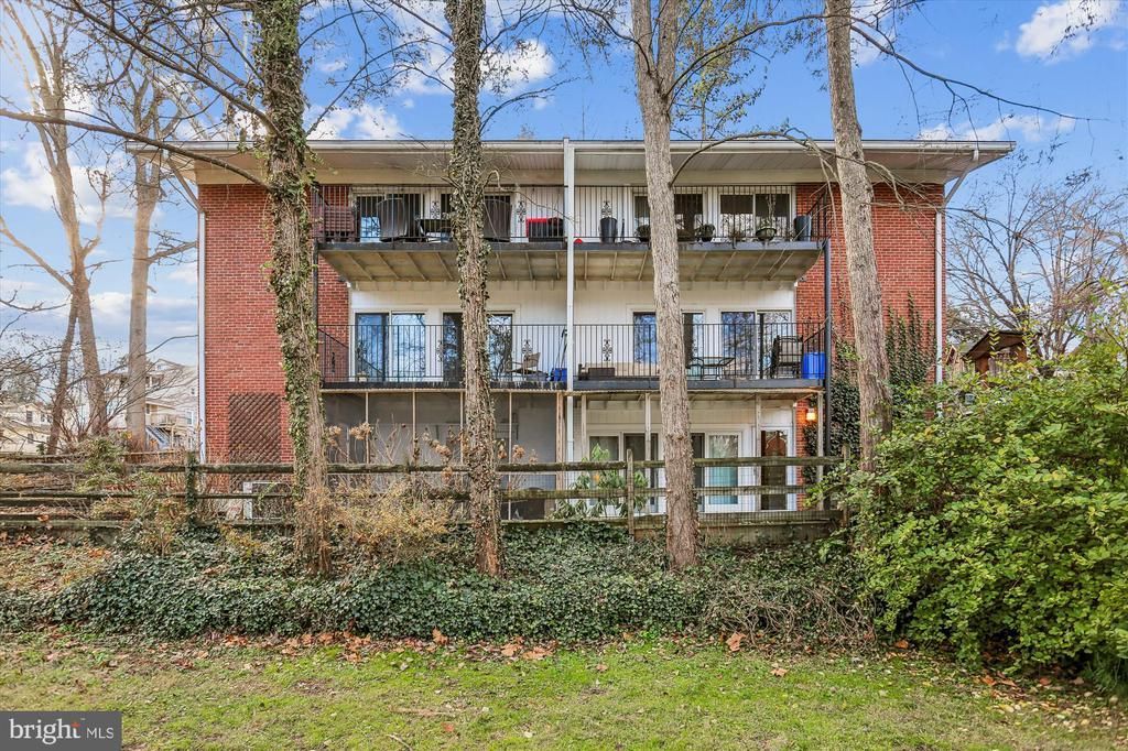 921 Prospect Street, Takoma Park, MD 20912 Main Photo