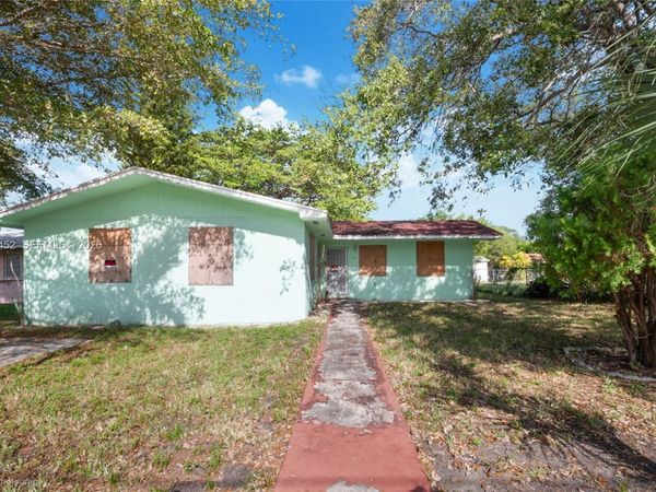 3715 Oak Ave, Miami, FL 33133