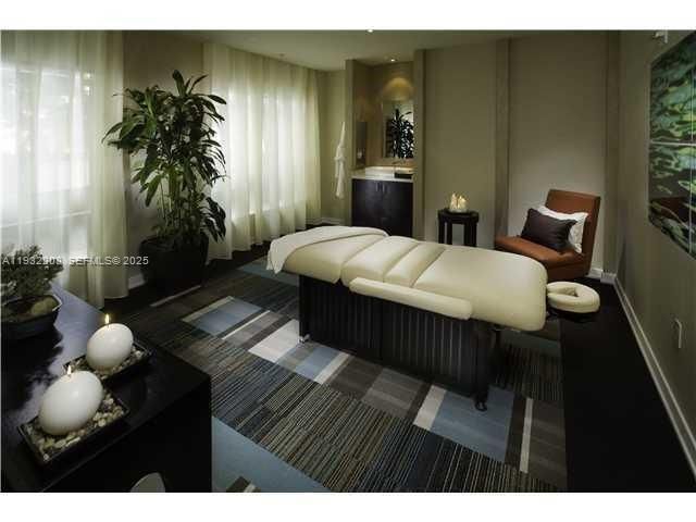 550 Okeechobee Blvd, Unit 1216, West Palm Beach, FL 33401 Photo