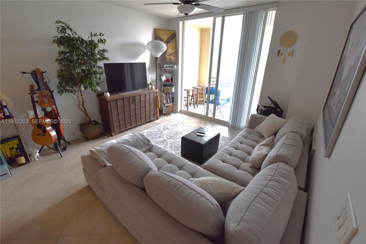 550 Okeechobee Blvd, Unit 1216, West Palm Beach, FL 33401 Photo