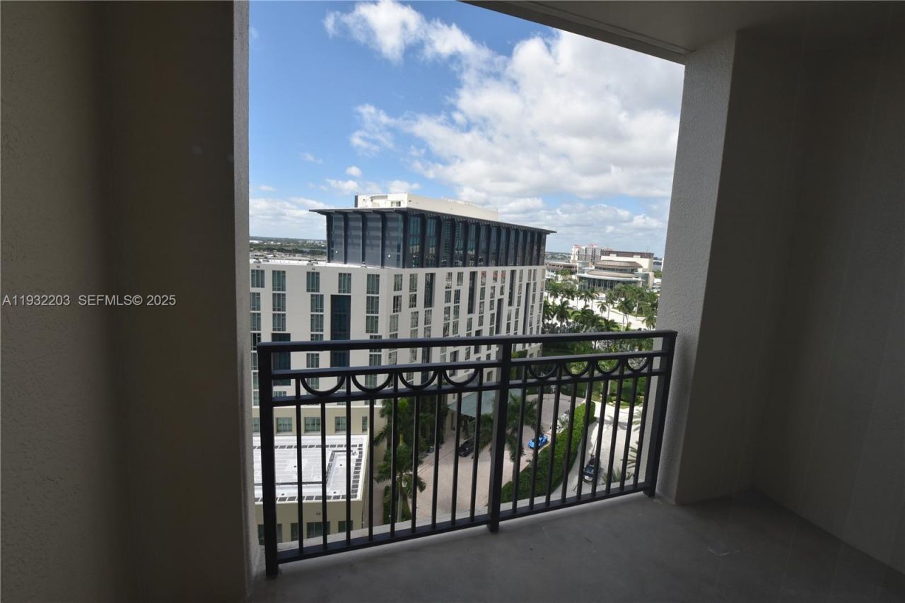 550 Okeechobee Blvd, Unit 1216, West Palm Beach, FL 33401 Photo