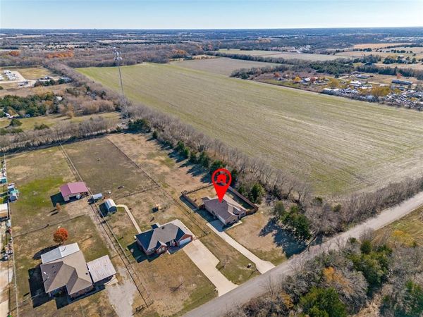 303 County Road 2748, Caddo Mills, TX 75135