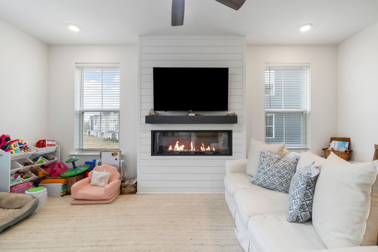 829 Recess Point Drive Photo 14