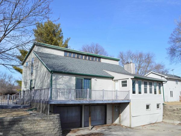 659 3rd Place SE, Mason City, IA 50401