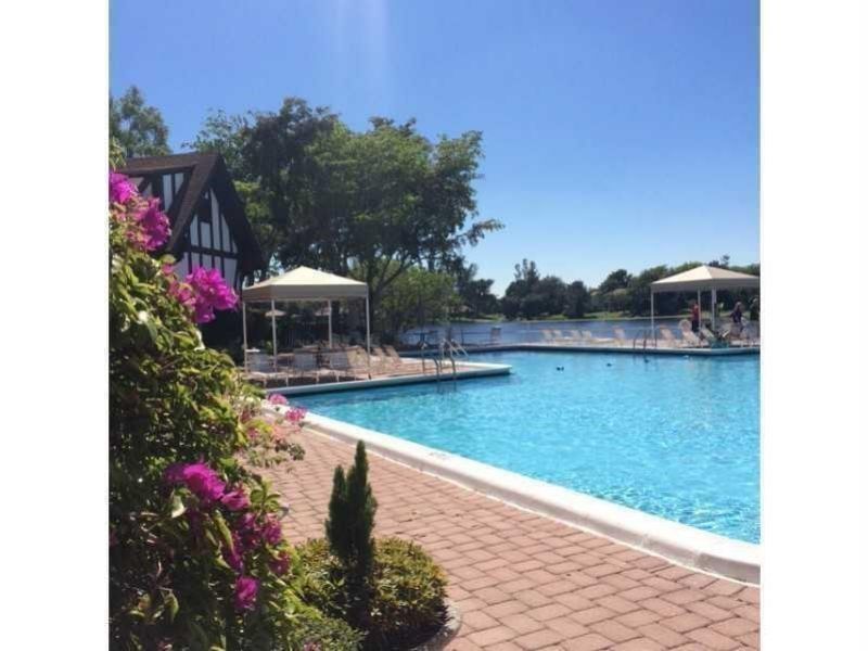 3650 Inverrary Drive, Unit 3Q, Lauderhill, FL 33319 Photo