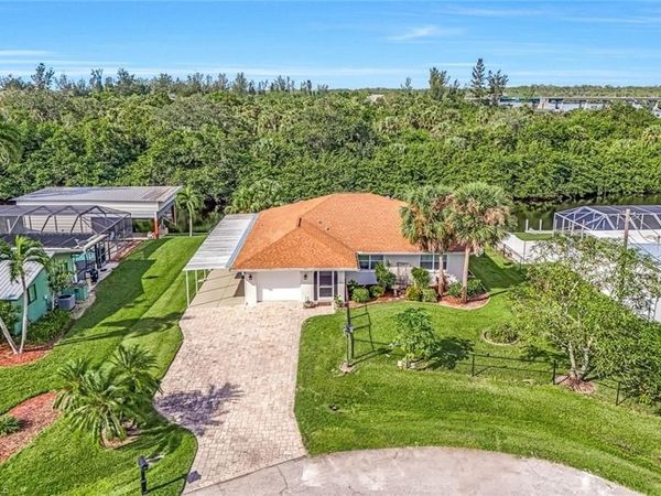 2199 Santiago AVE, FORT MYERS, FL 33905
