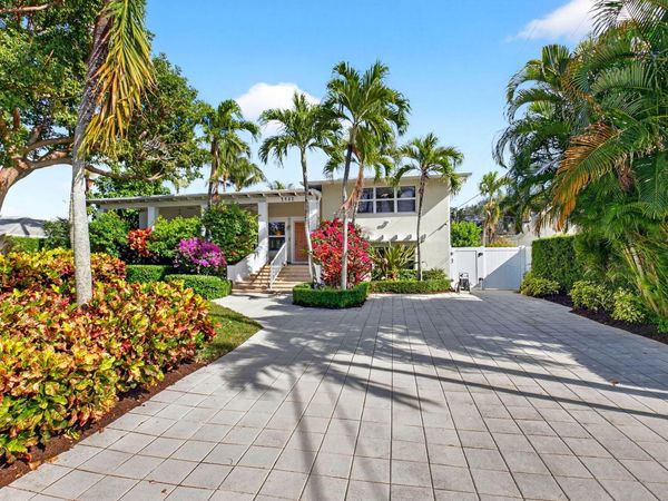 2830 SW 6th Street, Boynton Beach, FL 33435