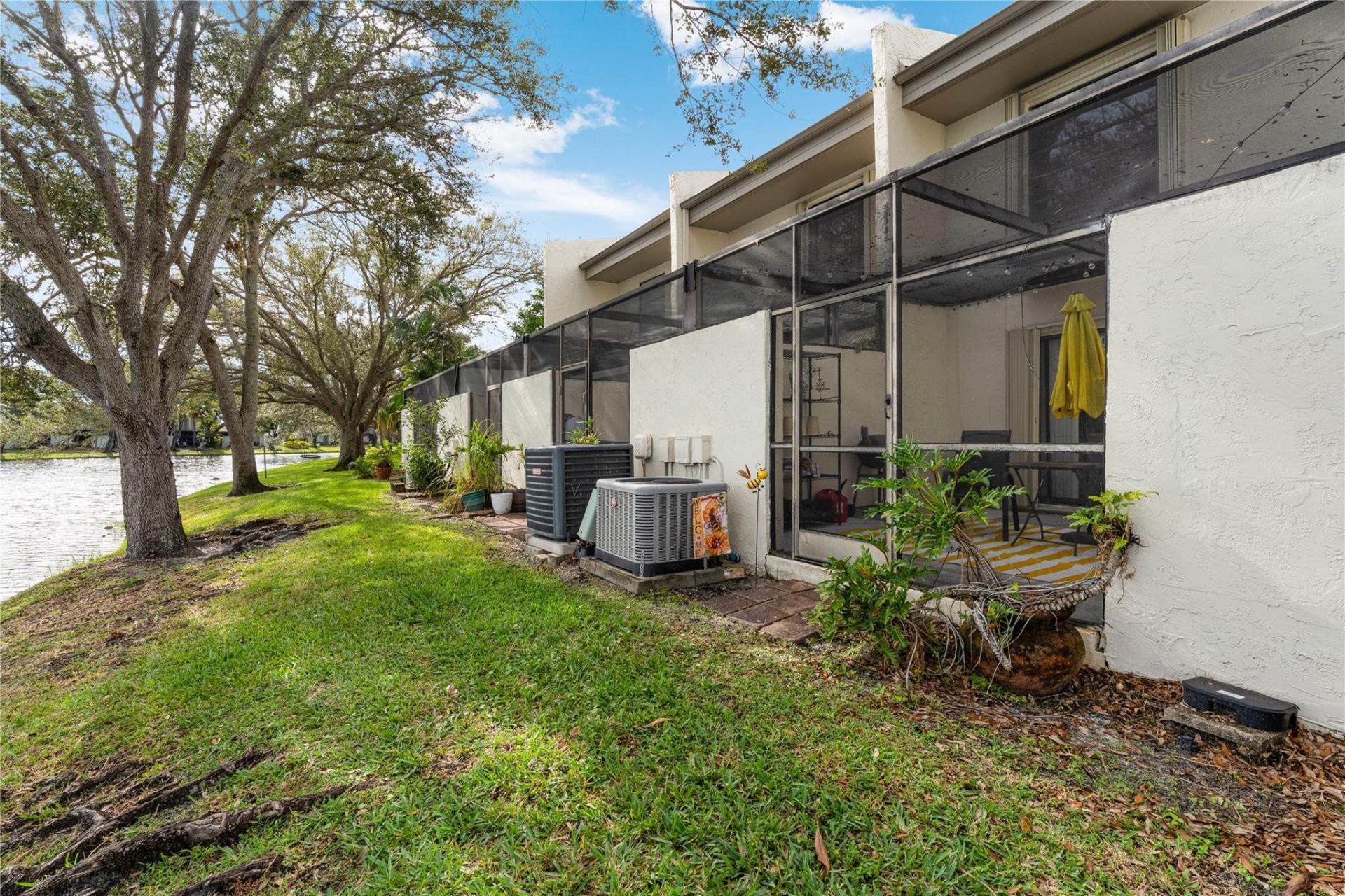 1225 NW 98th Terrace, Unit 144, Pembroke Pines, FL 33024 Photo