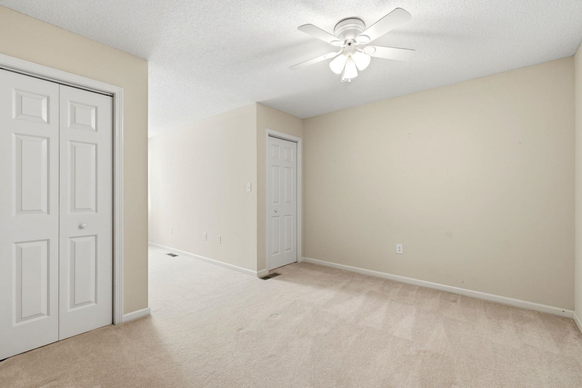 510 Colonial Trace Dr. Photo 10
