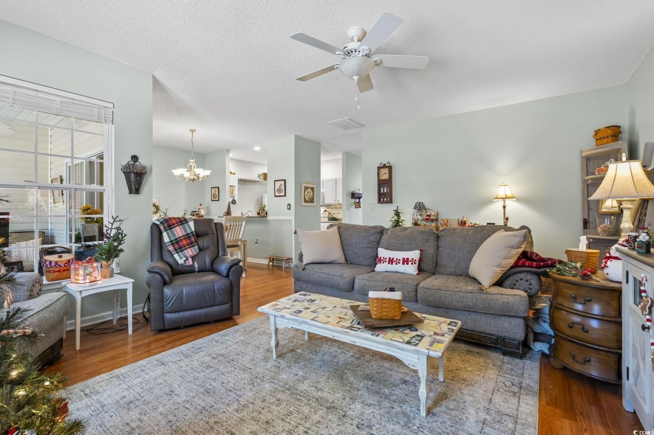 510 Colonial Trace Dr. Photo 13