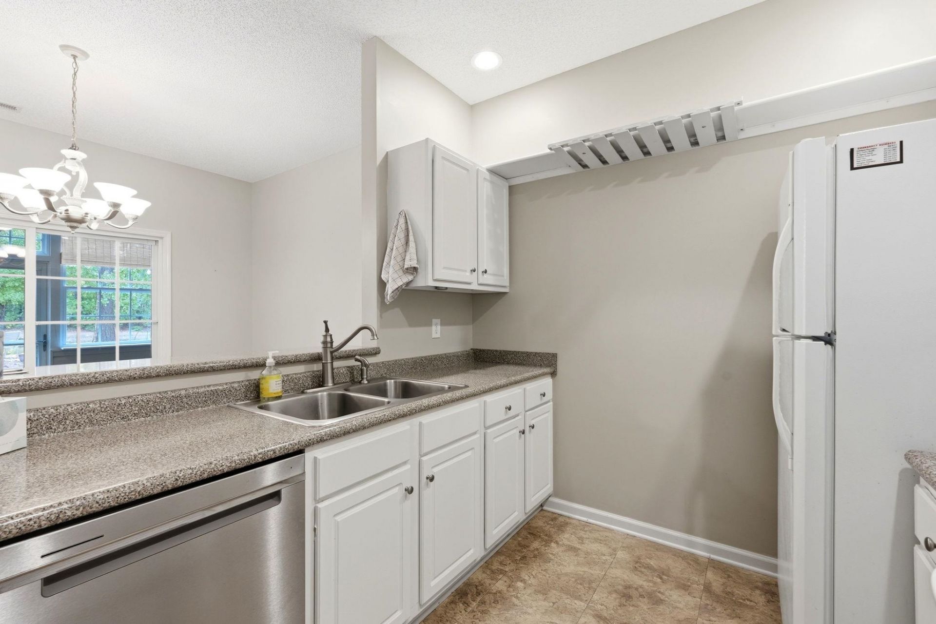 510 Colonial Trace Dr. Photo 18