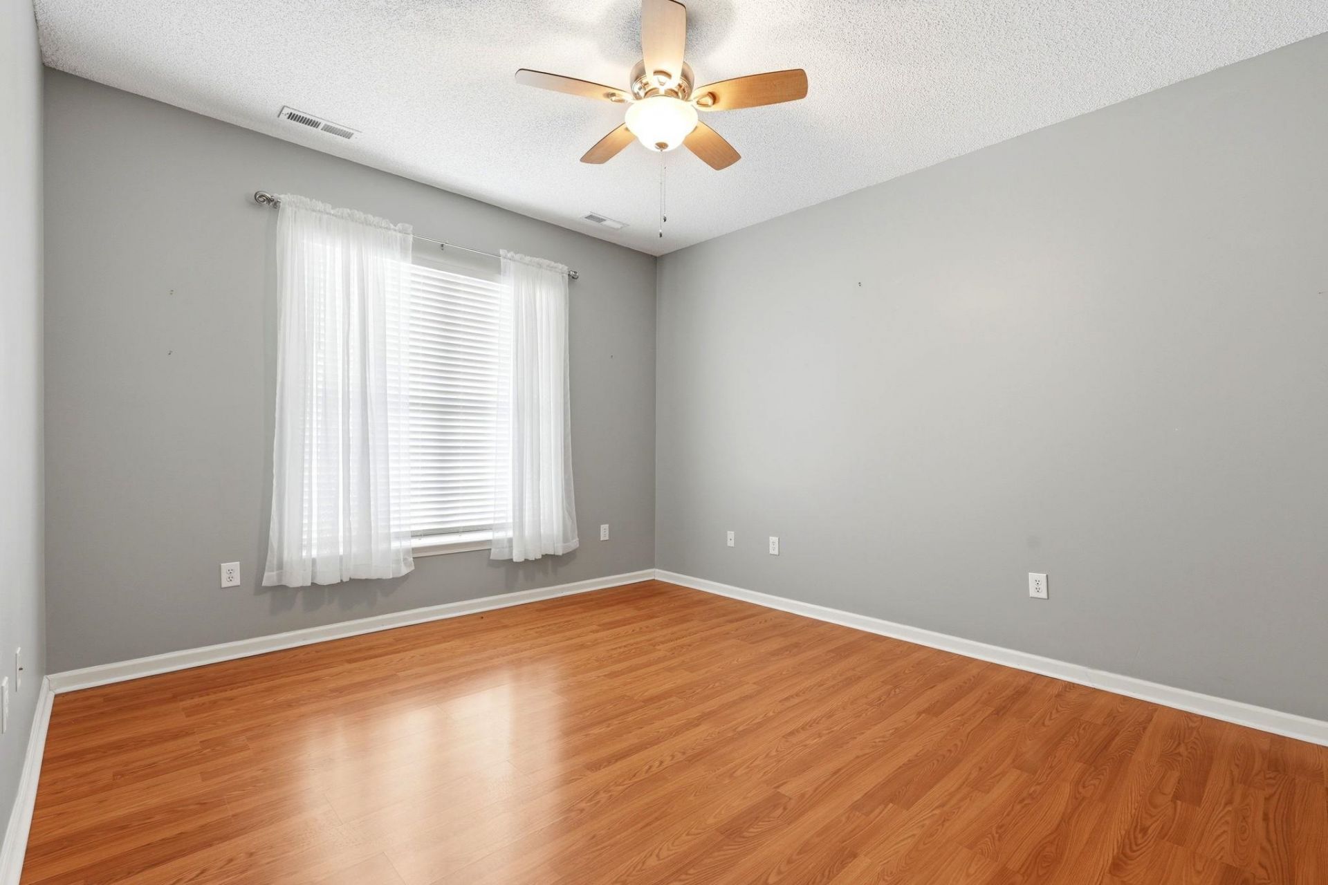 510 Colonial Trace Dr. Photo 25