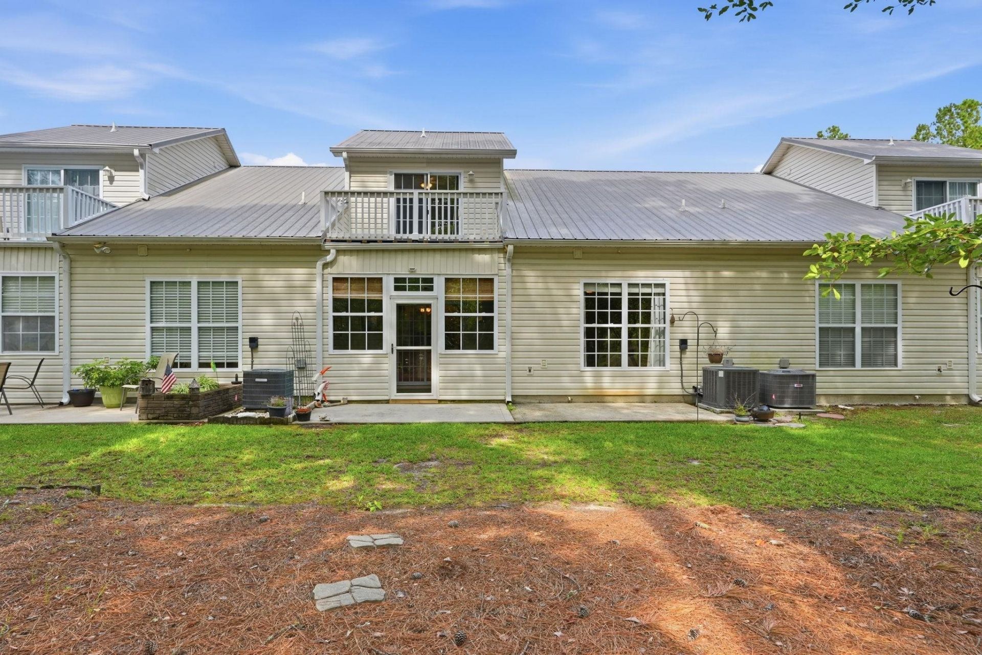 510 Colonial Trace Dr. Photo 33