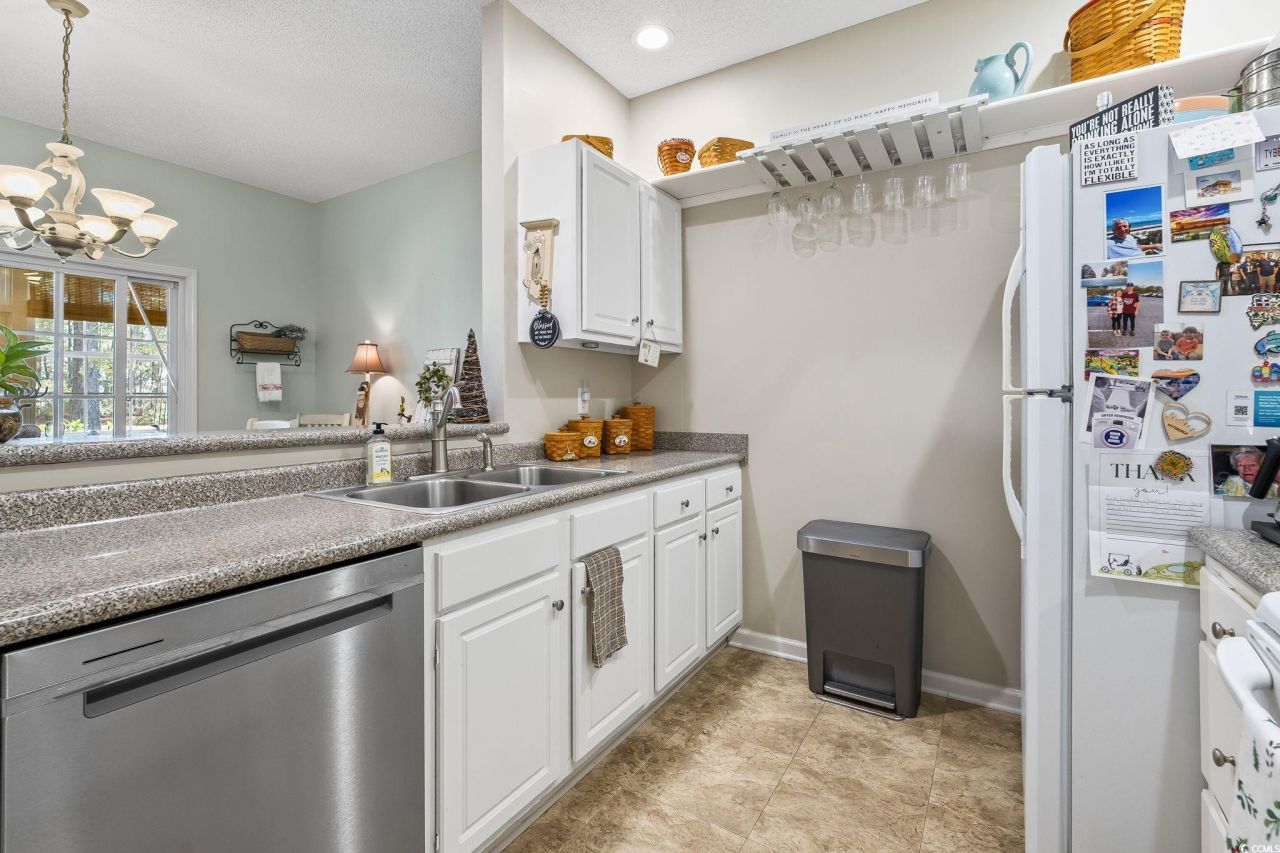 510 Colonial Trace Dr. Photo 7