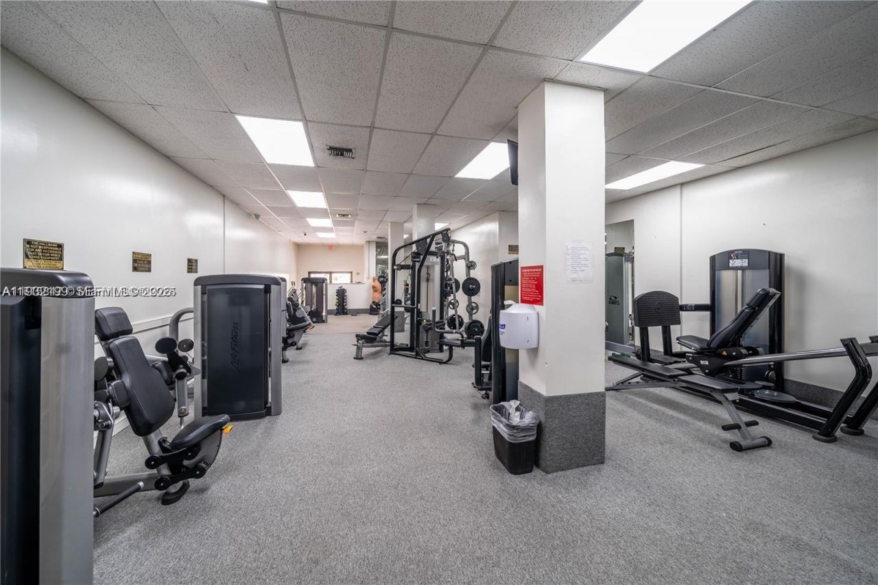 3800 S Ocean Dr, Unit 1117, Hollywood, FL 33019 Photo
