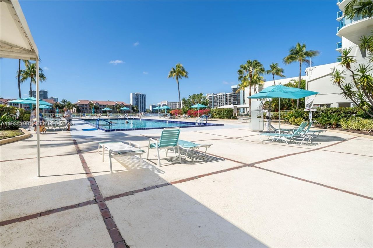 3800 S Ocean Dr, Unit 1117, Hollywood, FL 33019 Photo