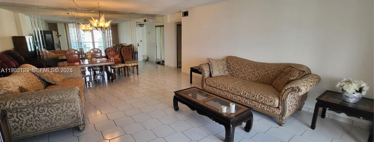 3800 S Ocean Dr, Unit 1117, Hollywood, FL 33019 Photo