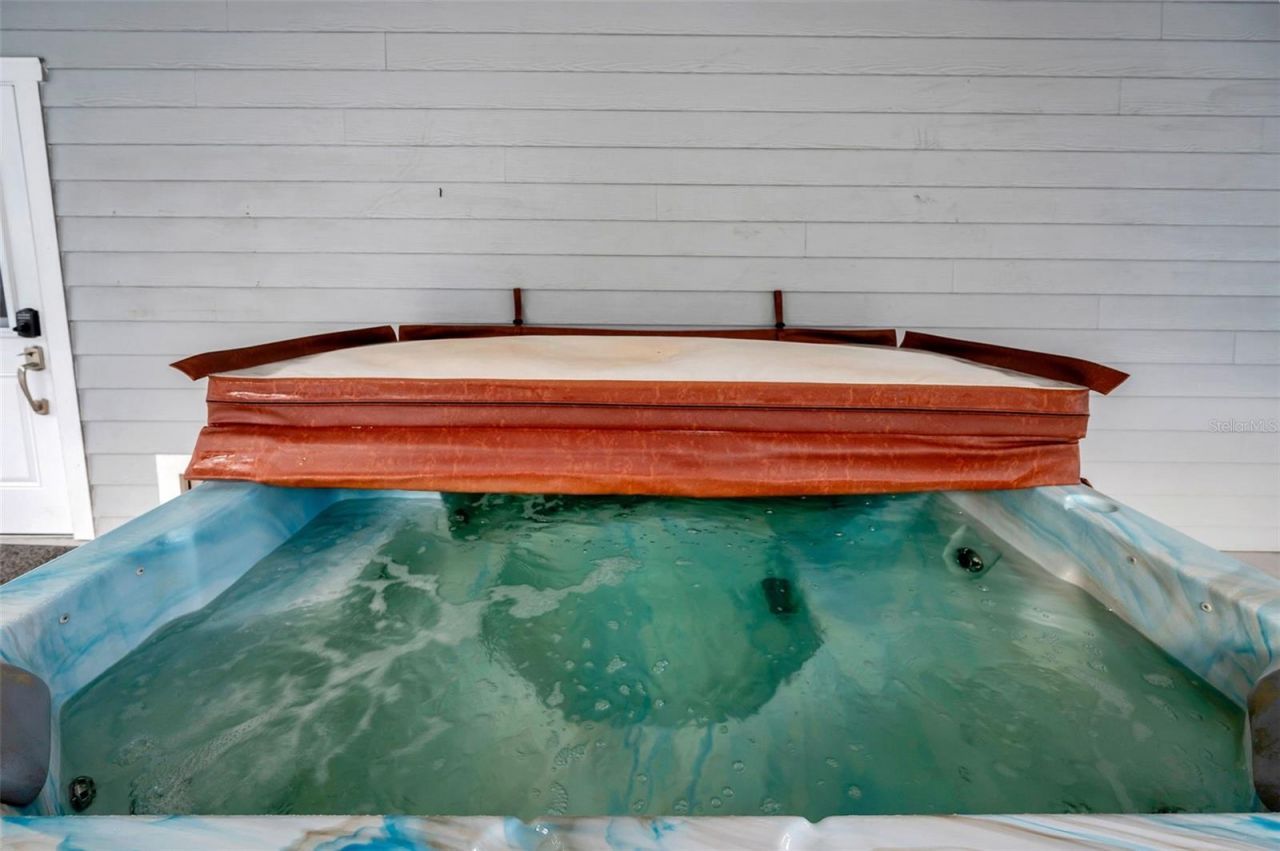 204 Gulf Boulevard, Indian Rocks Beach, FL 33785 Photo