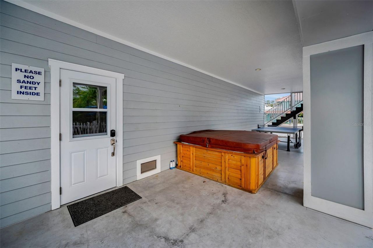 204 Gulf Boulevard, Indian Rocks Beach, FL 33785 Photo