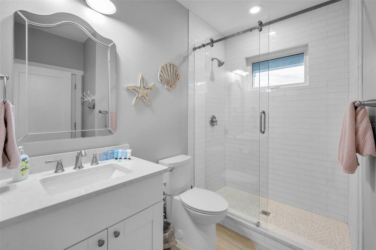 204 Gulf Boulevard, Indian Rocks Beach, FL 33785 Photo