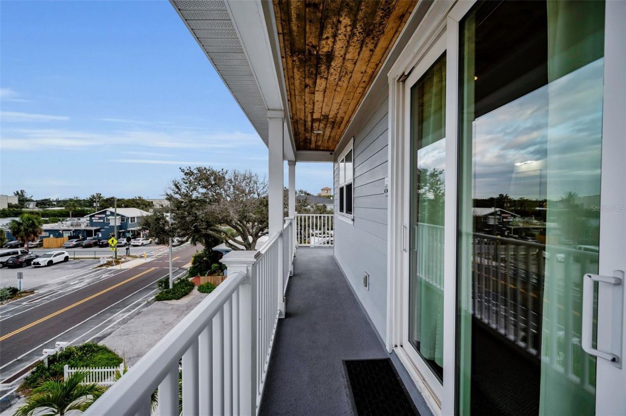 204 Gulf Boulevard, Indian Rocks Beach, FL 33785 Photo