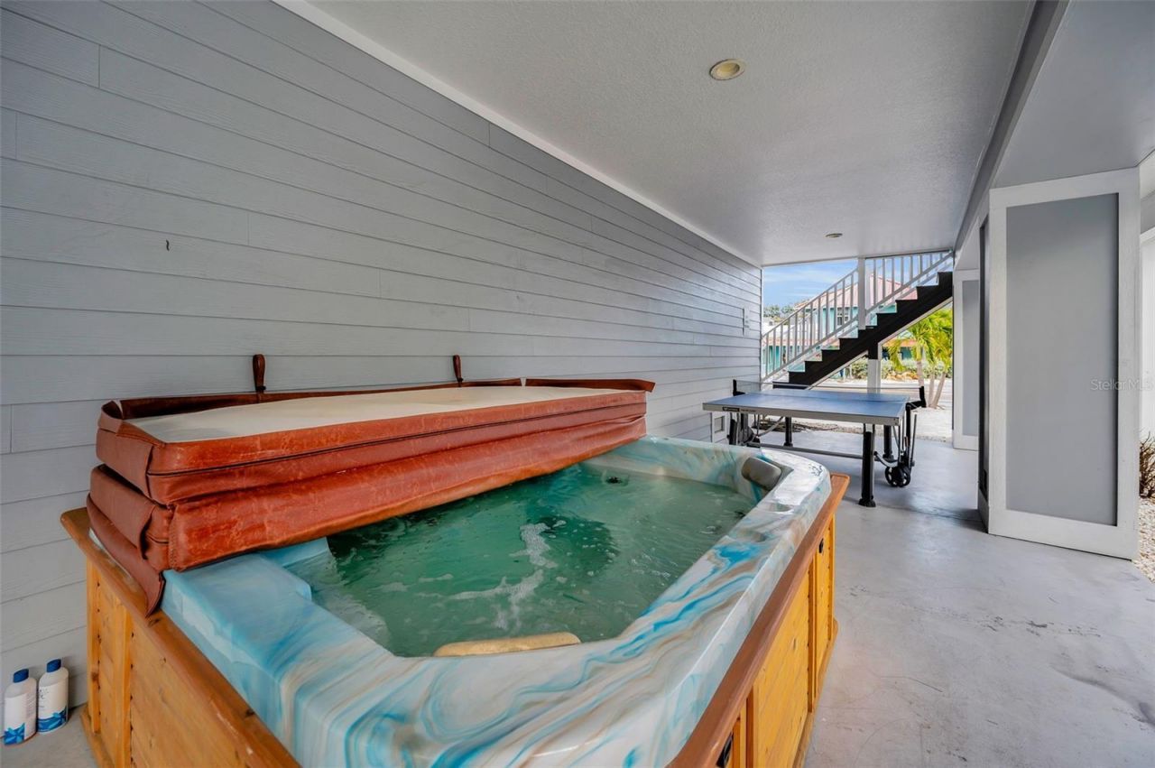 204 Gulf Boulevard, Indian Rocks Beach, FL 33785 Photo