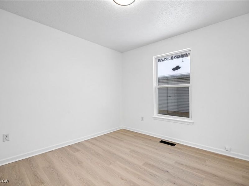 127 Parmely Avenue, Elyria, OH 44035 Photo 17