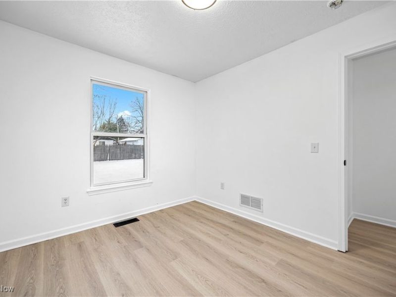 127 Parmely Avenue, Elyria, OH 44035 Photo 25