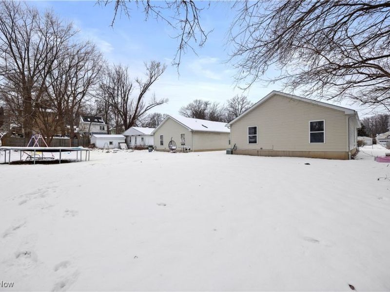 127 Parmely Avenue, Elyria, OH 44035 Photo 31