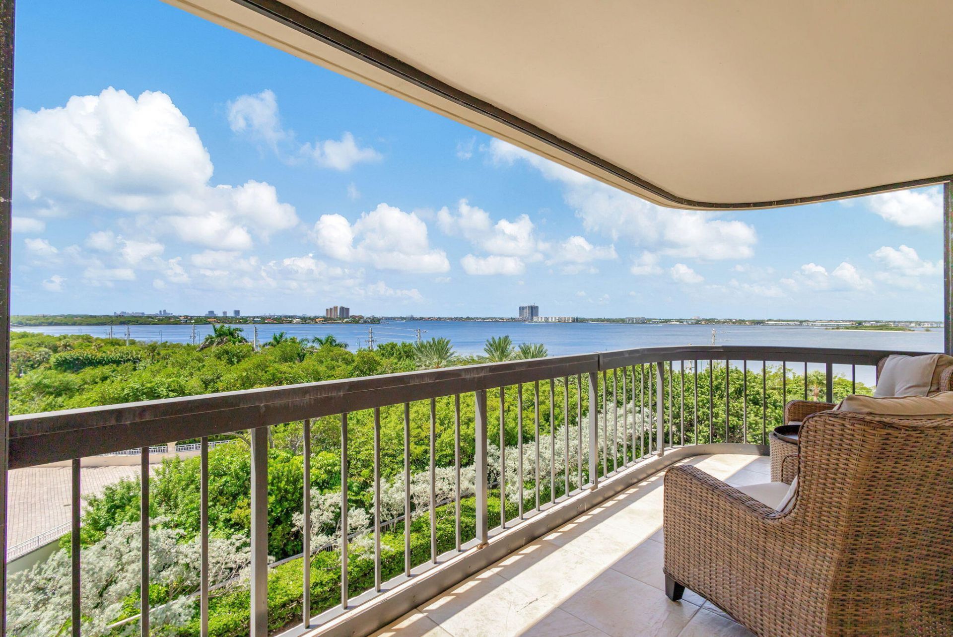 5380 N Ocean Drive, Unit 5a, Singer Island, FL 33404 Photo