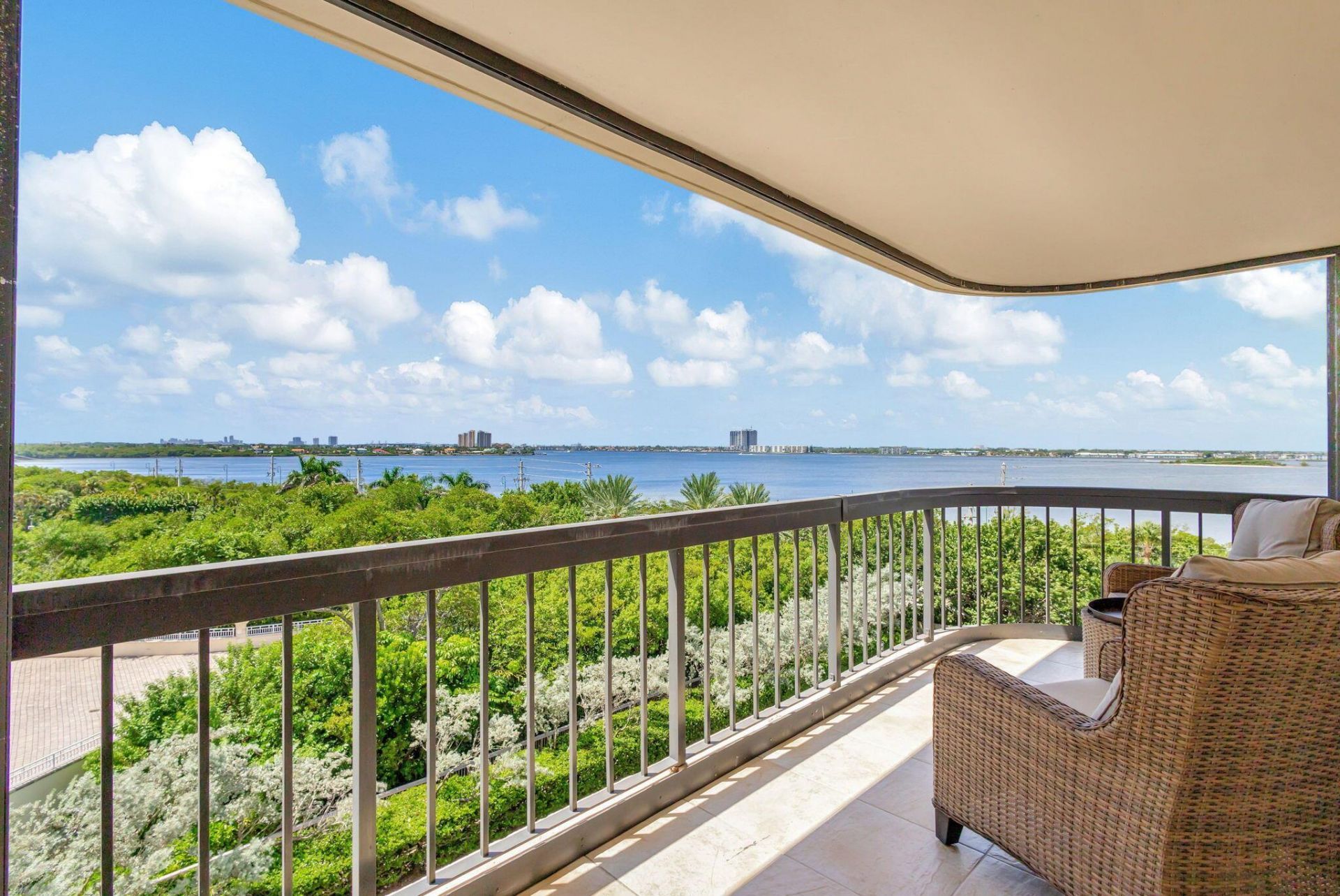 5380 N Ocean Drive, Unit 5a, Singer Island, FL 33404 Photo