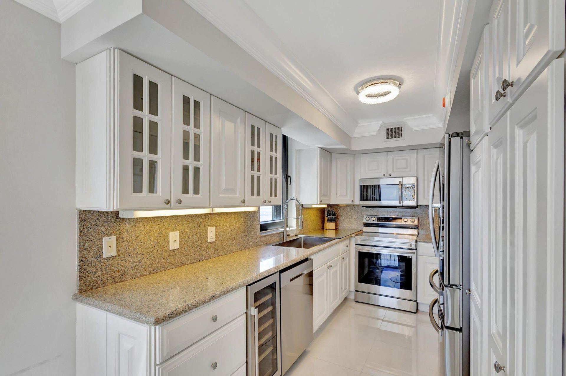 5380 N Ocean Drive, Unit 5a, Singer Island, FL 33404 Photo