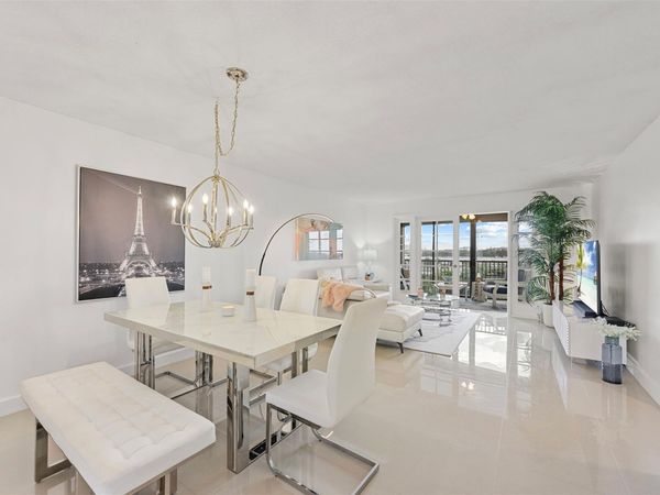 2202 S Cypress Bend Drive, Unit 606, Pompano Beach, FL 33069