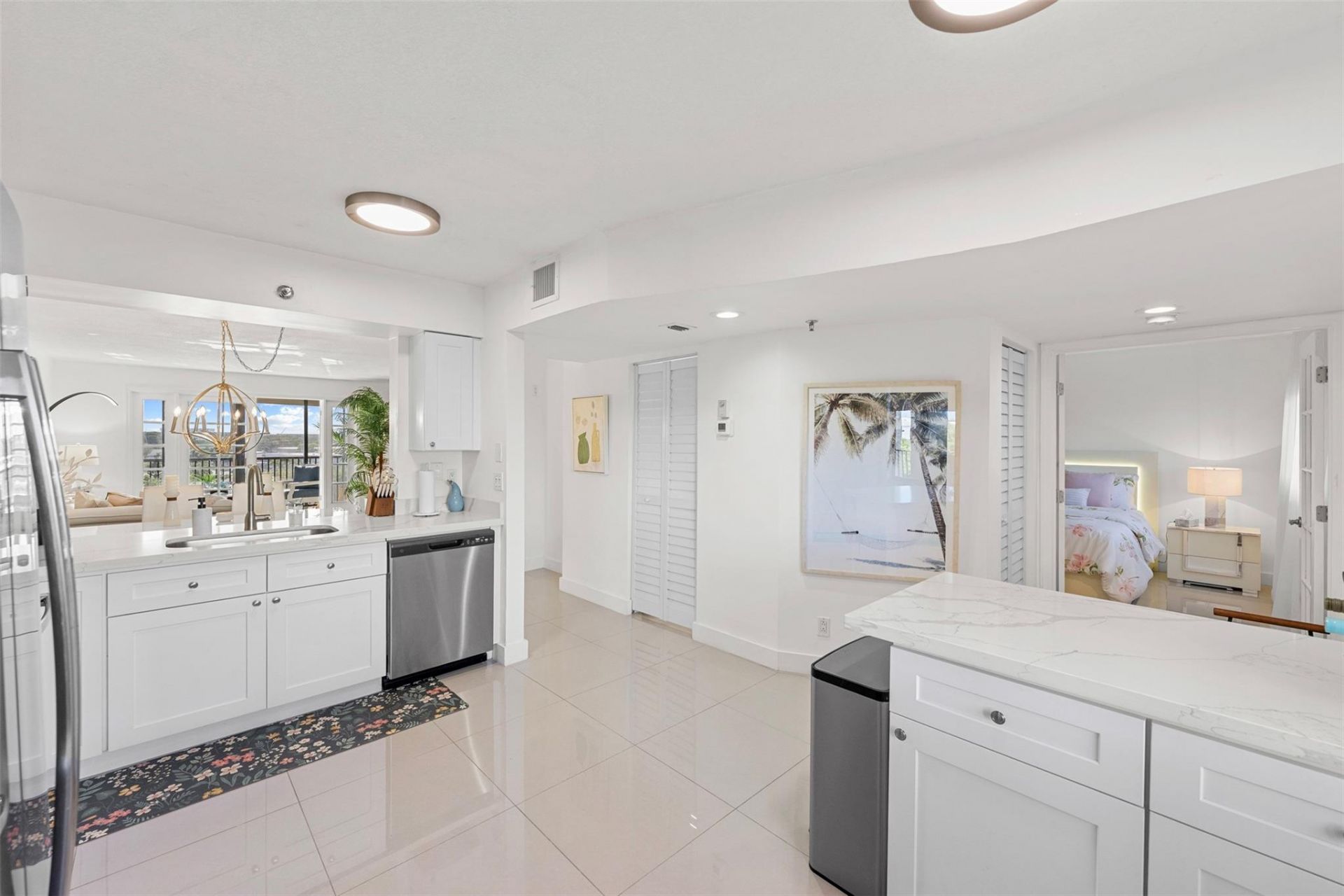 2202 S Cypress Bend Drive, Unit 606, Pompano Beach, FL 33069 Photo