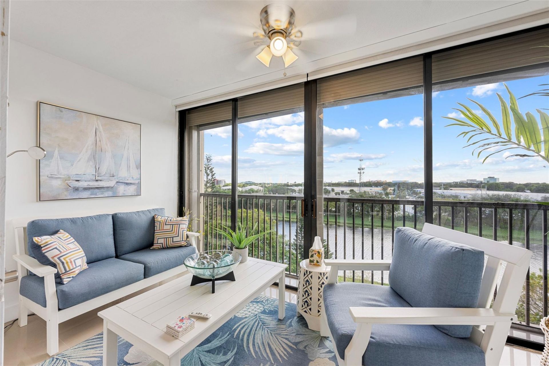 2202 S Cypress Bend Drive, Unit 606, Pompano Beach, FL 33069 Photo