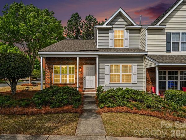 3201 Blythe Ridge Court, Charlotte, NC 28213