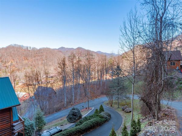 000 Appalachian Trail, Maggie Valley, NC 28751