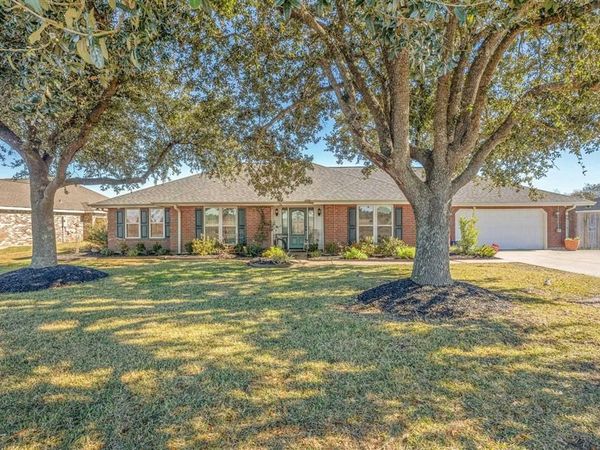 5887 Elliott Road, Lake Charles, LA 70605