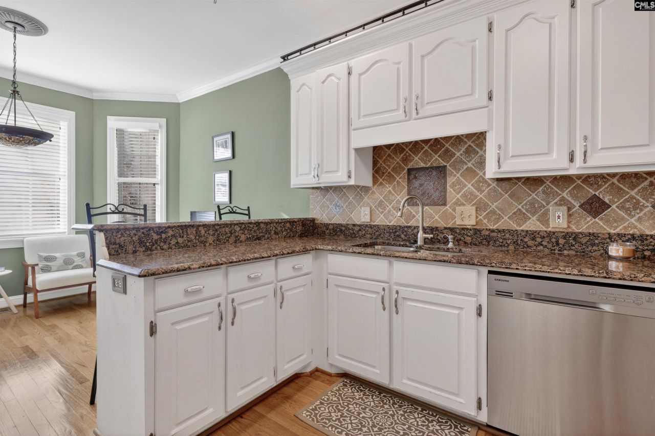 200 Big Leaf Circle Photo 11