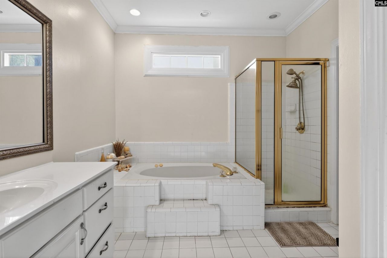 200 Big Leaf Circle Photo 18