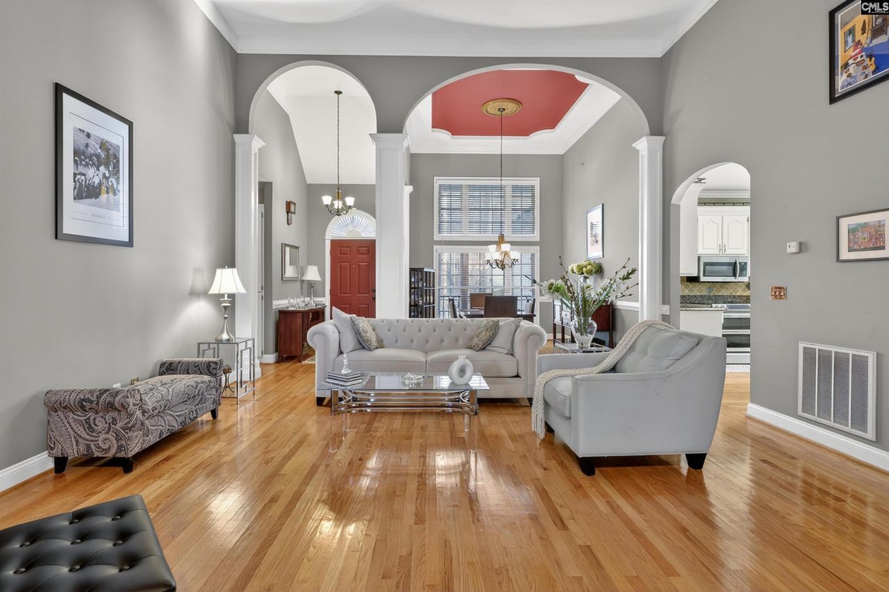 200 Big Leaf Circle Photo 6